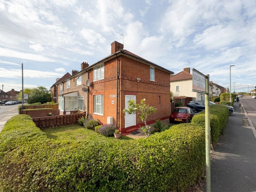 Abbots Road, Edgware, HA8, Edgware